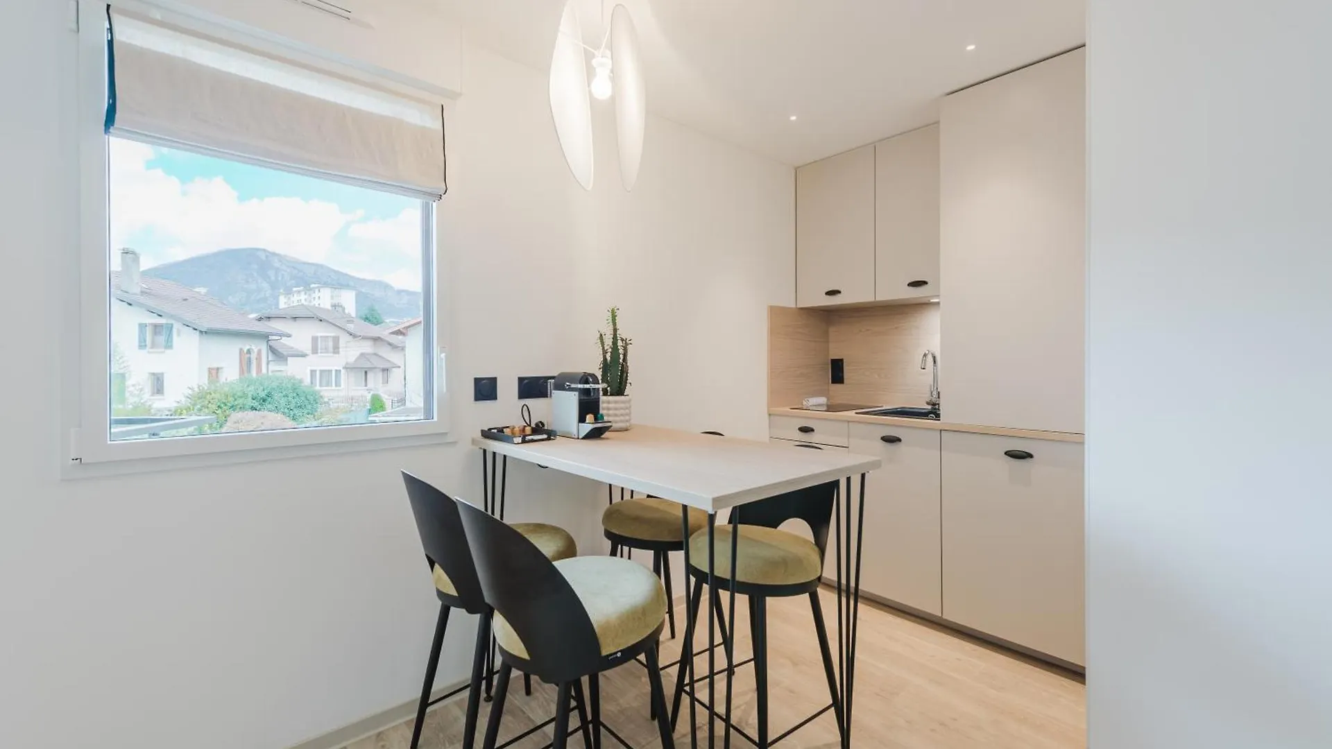 Appart Hotel Neostelia Annecy