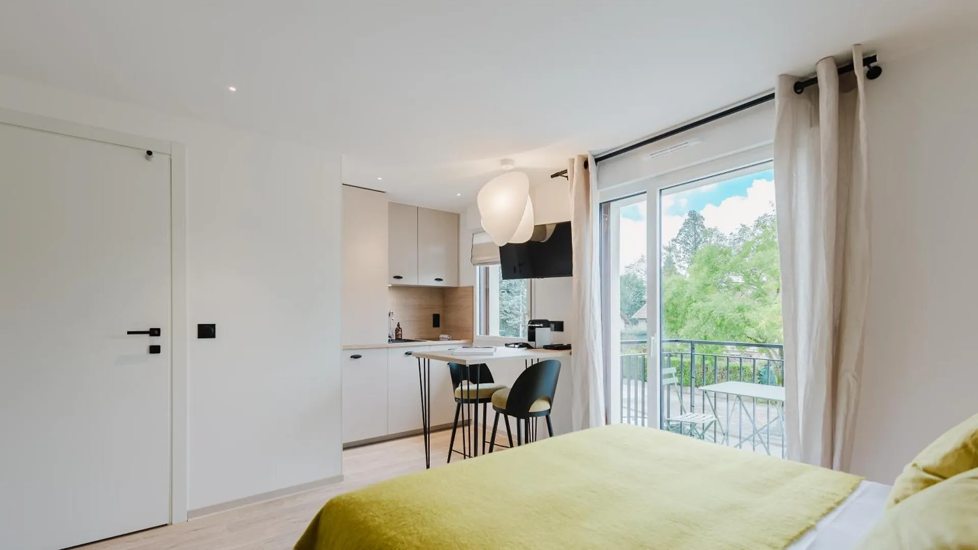 Aparthotel Appart Hotel Neostelia Annecy France