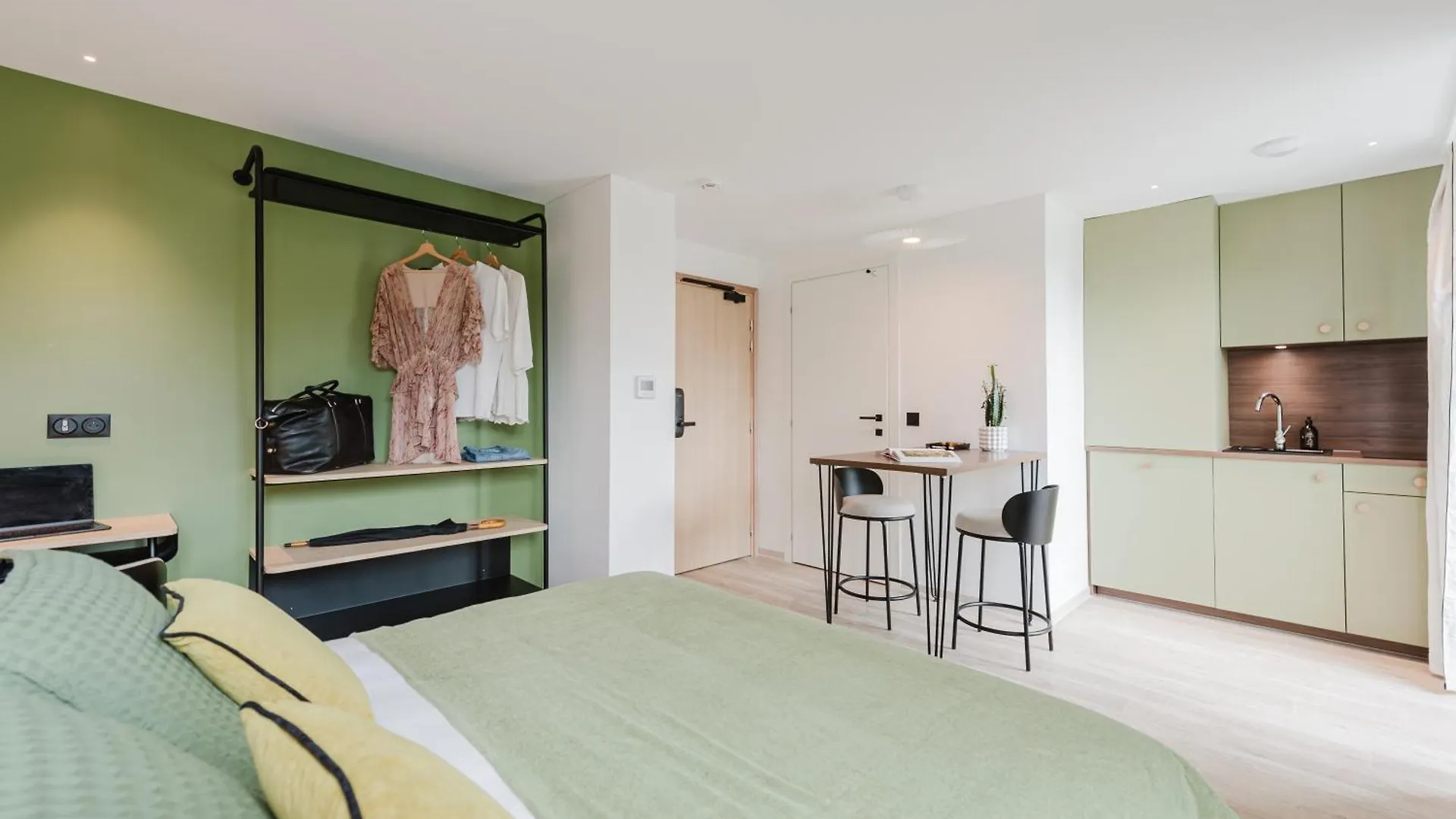Appart Hotel Neostelia Annecy