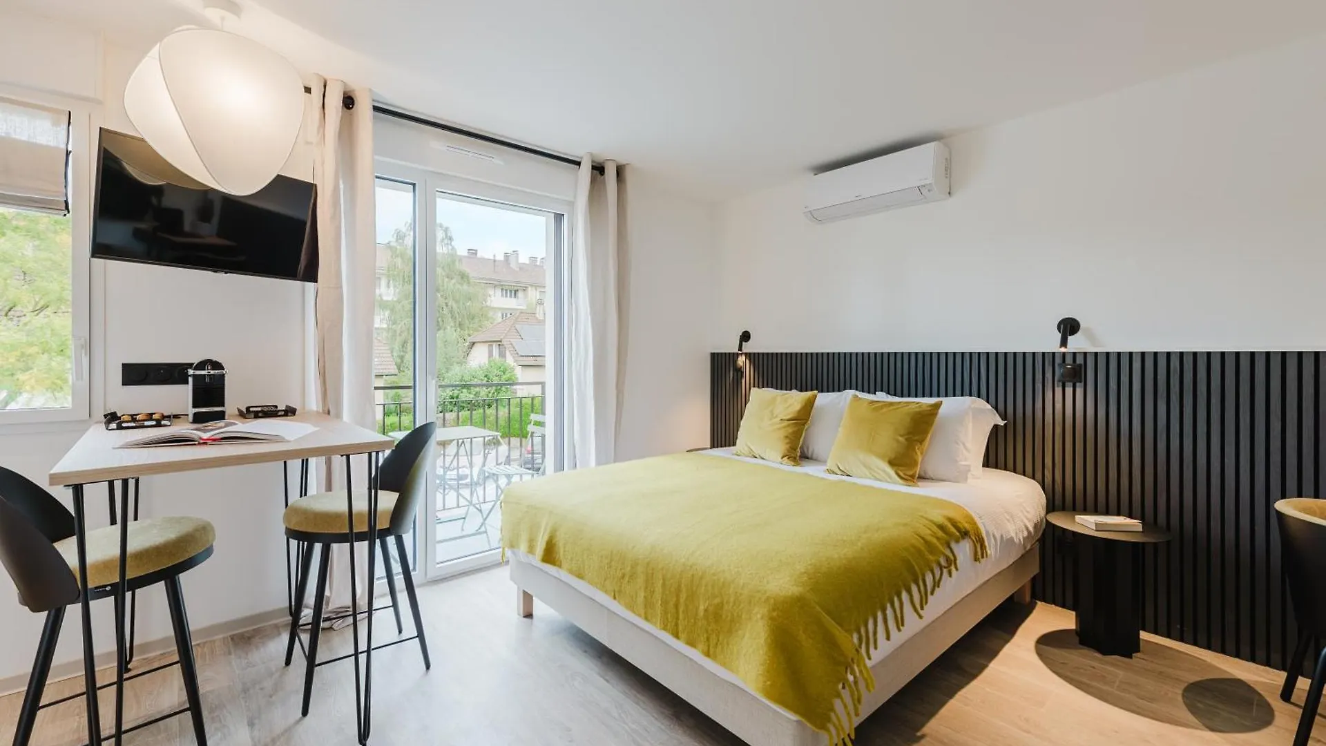 Appart Hotel Neostelia Annecy